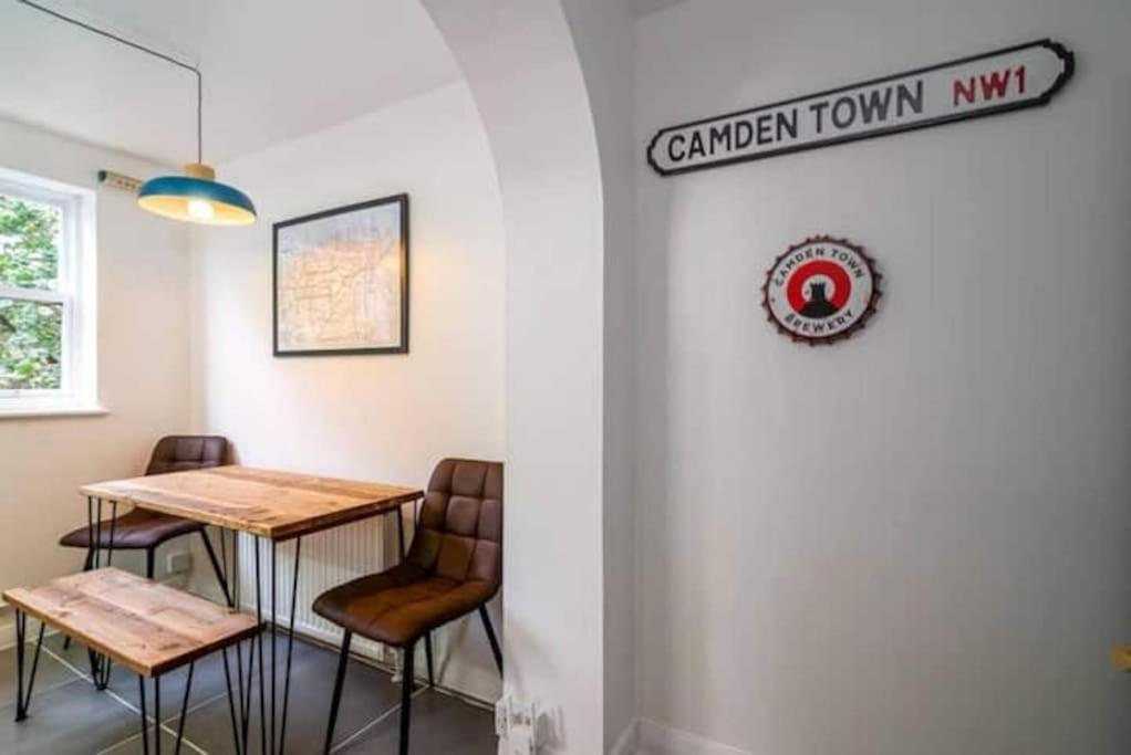 Quiet 4 Bedroom House Between Camden & Kings Cross لندن المظهر الخارجي الصورة